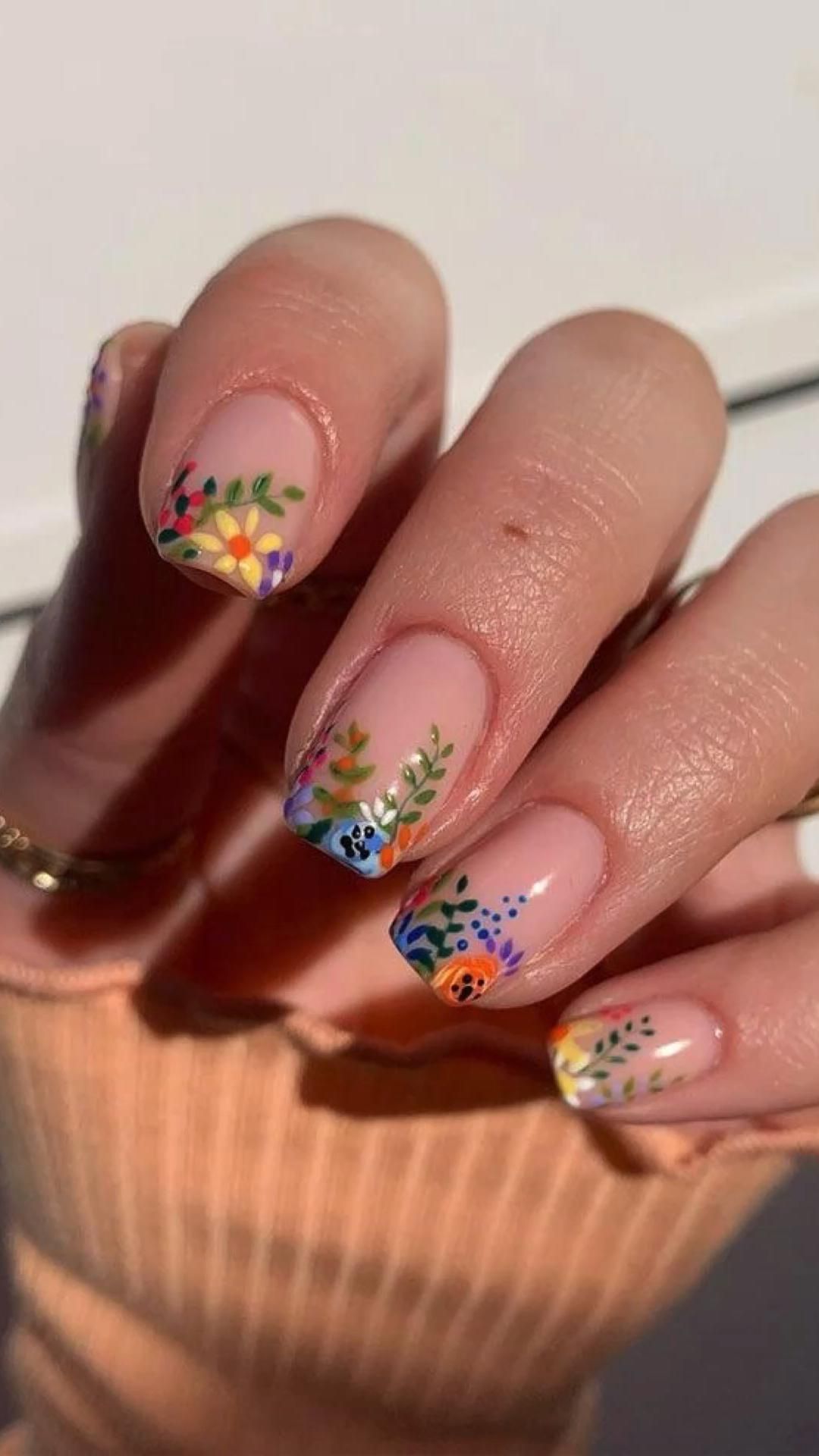 All of the nails I have been loving lately and unique flower design inspiration…