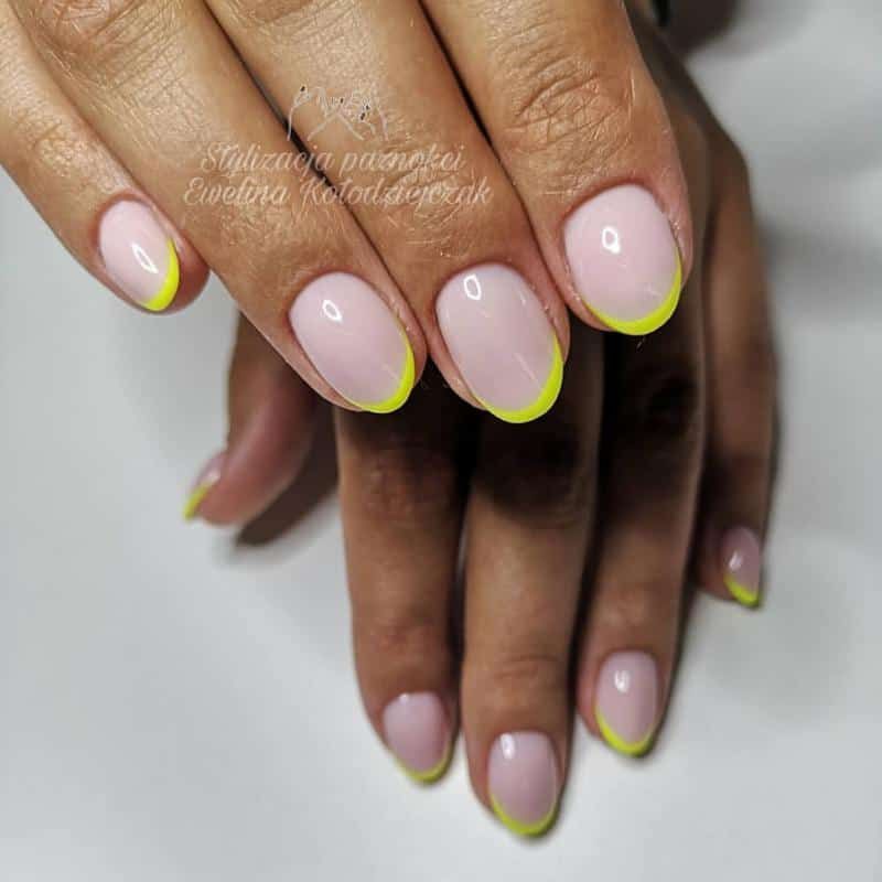 60 Elegant French Tip Nail For A Super Trendy Manicure (2021 Updated)