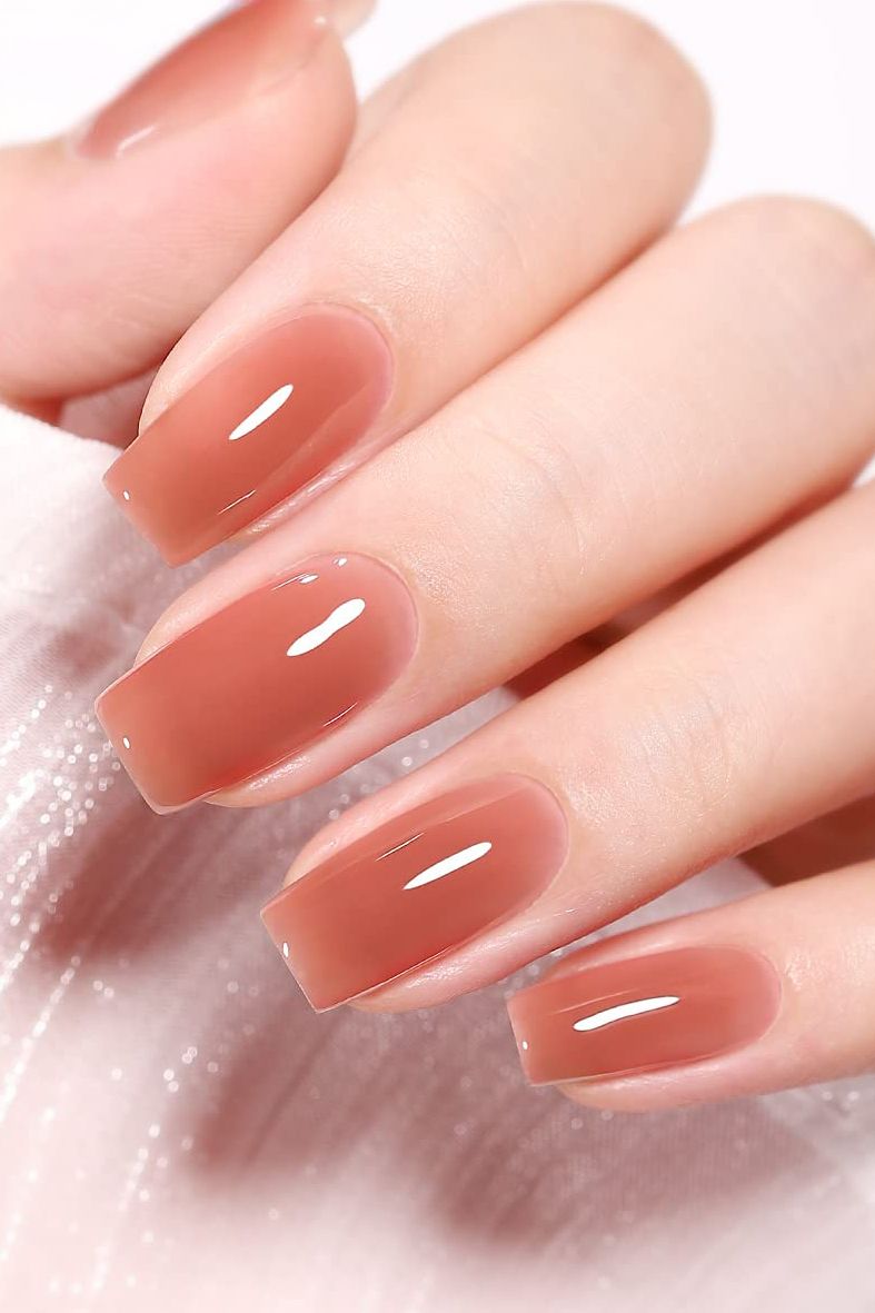 UV Nails nude