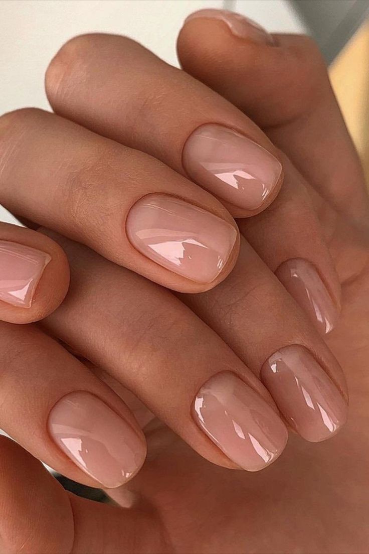 Healthy, neutral nails are the new nail art 💅