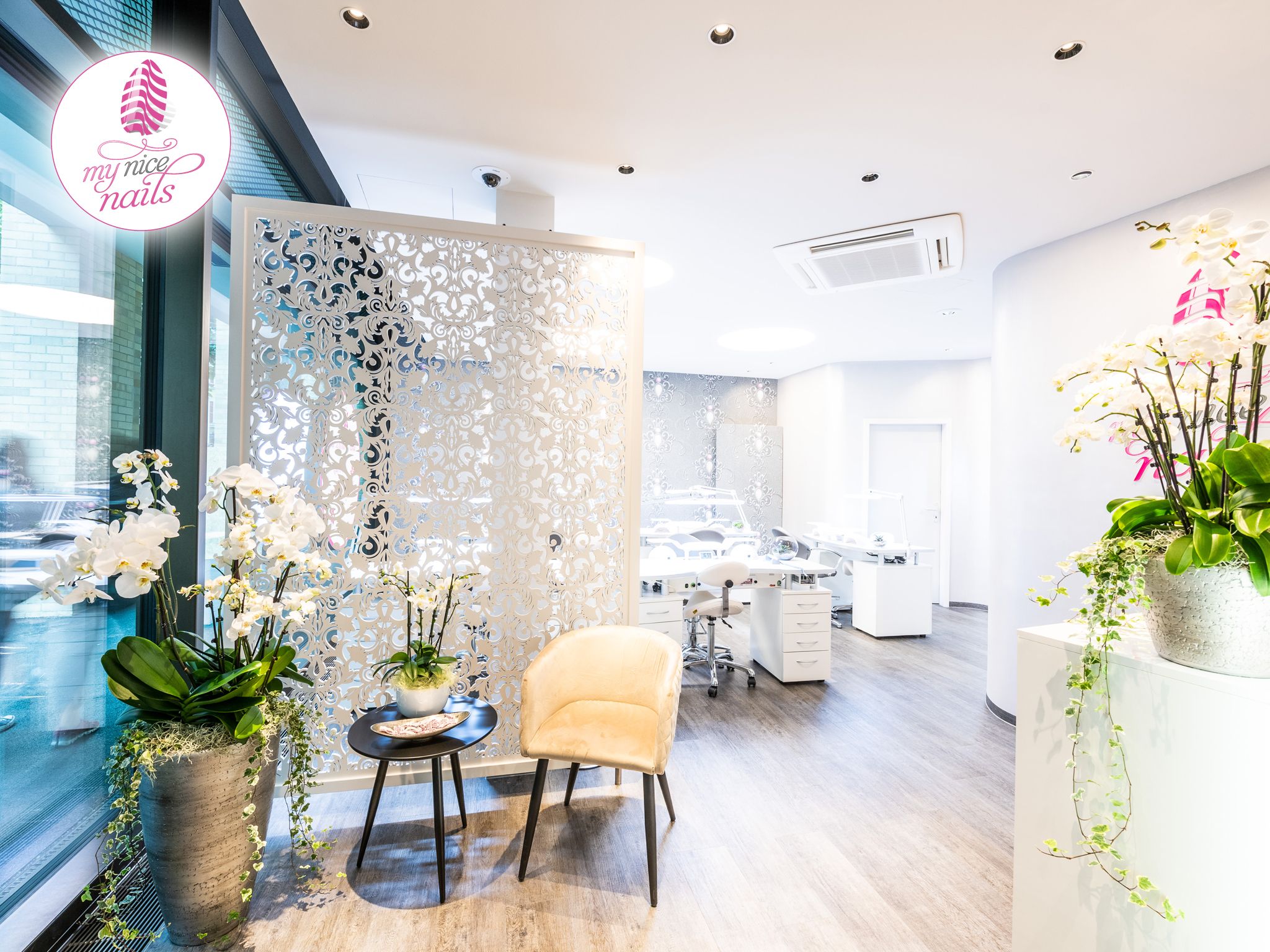 Nail Studio | Zürich Hauptbahnhof