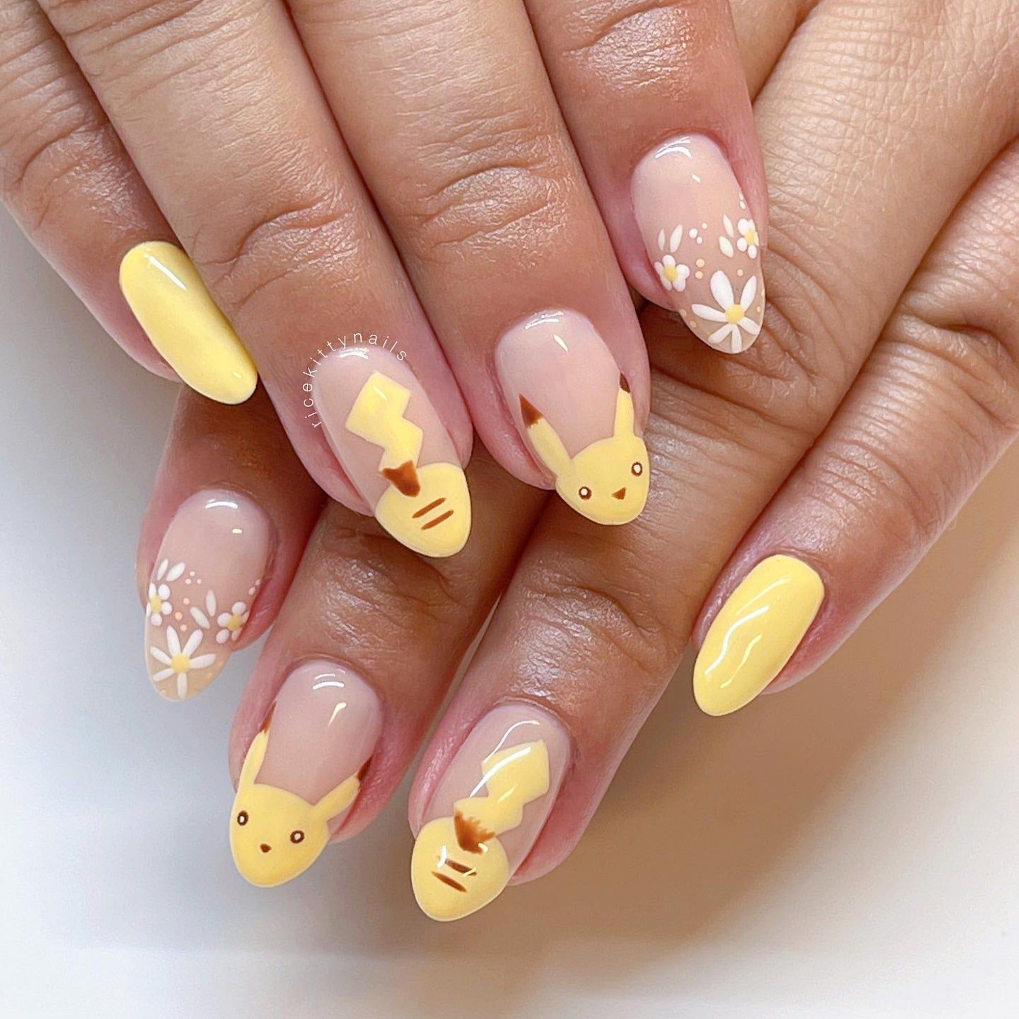 Charme Gel / 605 Lemon Meringue